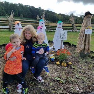 Meet your Posher, Kelly